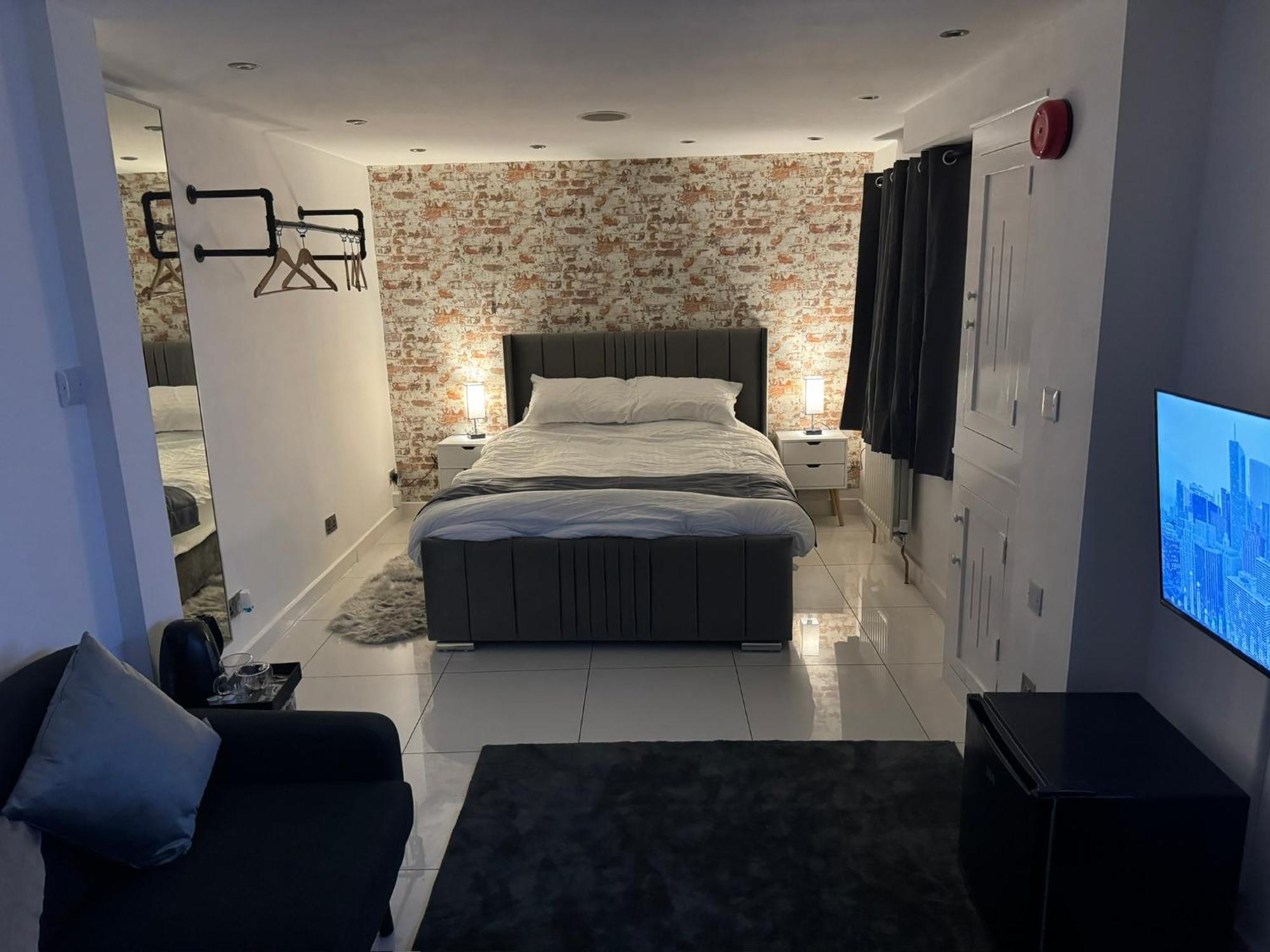 Escape Apartment *
